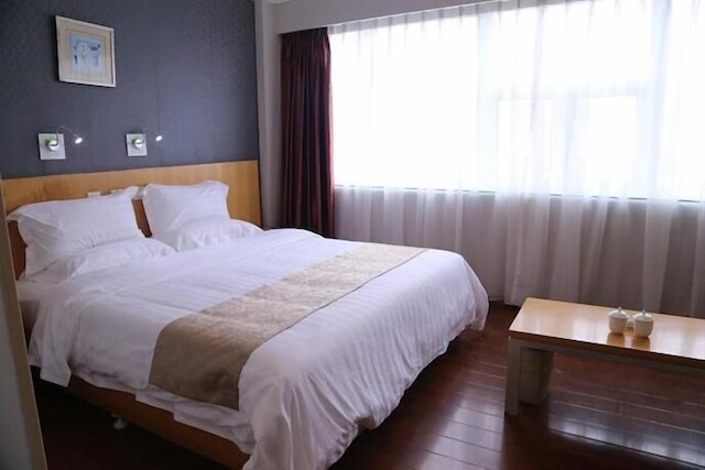 ラマダ アンコール バイ ウィンダム 青島市南