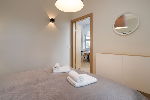 リバーサイド アパートホテル