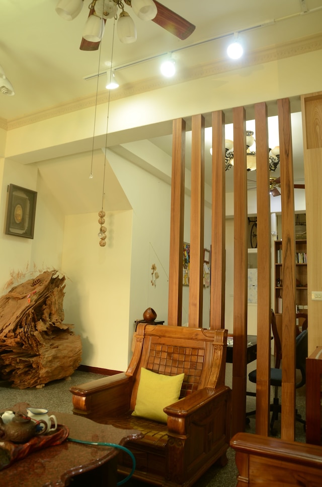 イースト オブ ラブ ホームステイ (東之戀民宿)