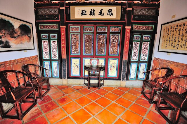 フォン マオ リン ジー (鳳毛麟趾)