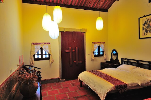 フォン マオ リン ジー (鳳毛麟趾)