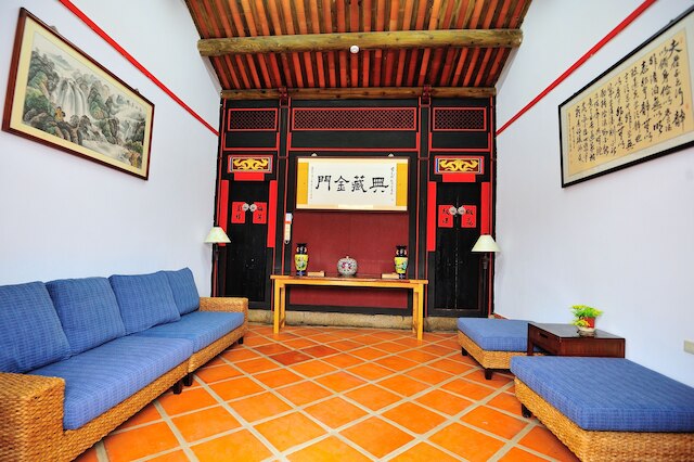 フォン マオ リン ジー (鳳毛麟趾)