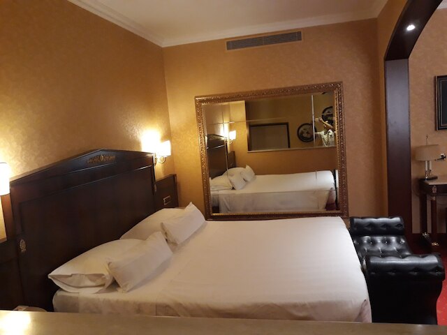 ホテル モーテル ルナ