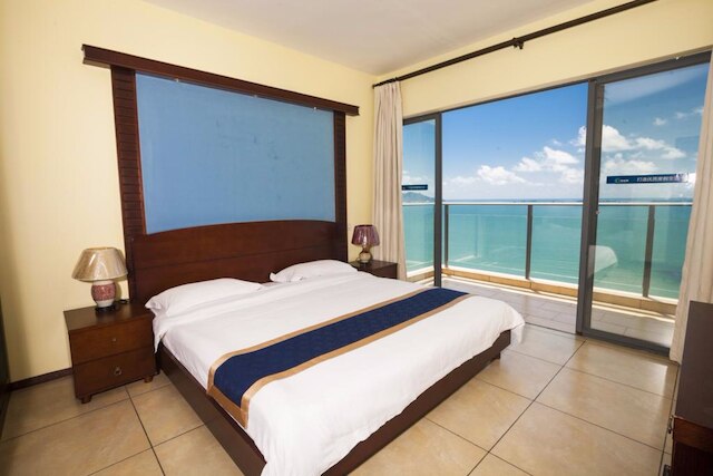 ロンハイ リゾート アパートメント - フェーズ 3 (兰海度假酒店公寓 - 蓝色海岸店)