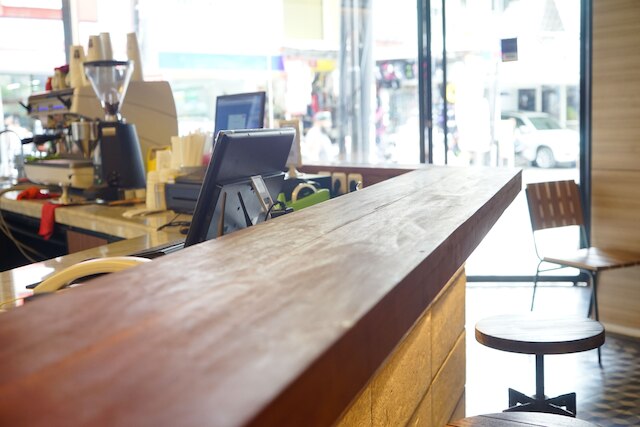 バラ カプセル ホステル バリ