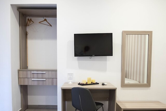 2ナポリルームズ