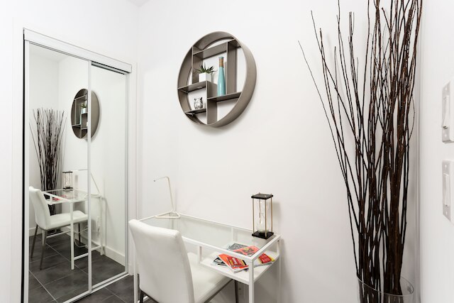 プラチナム スイーツ - インクレディブル CN タワー ビュー