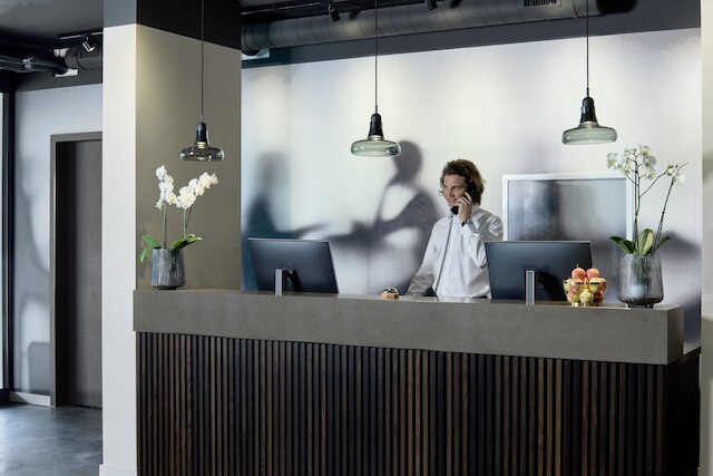 アカサ スイーツ チューリッヒ オーリコン