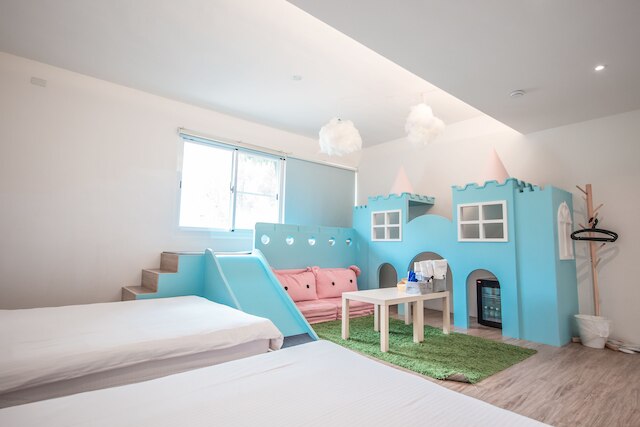 アーバン (高雄荷本 Urban 民宿)