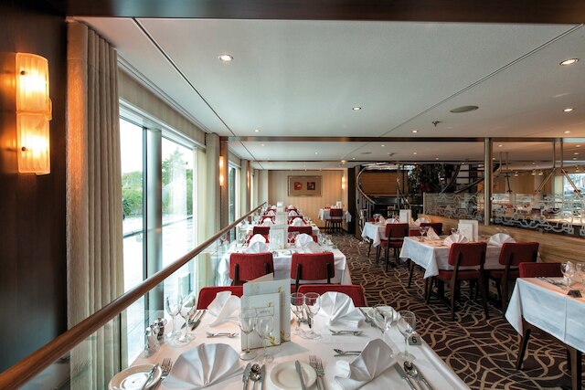 クロスゲーツ ホテルシップ メディエンハーフェン - デュッセルドルフ