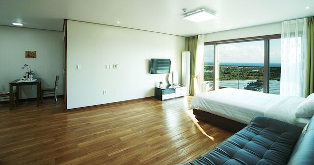 オアシス ペンション