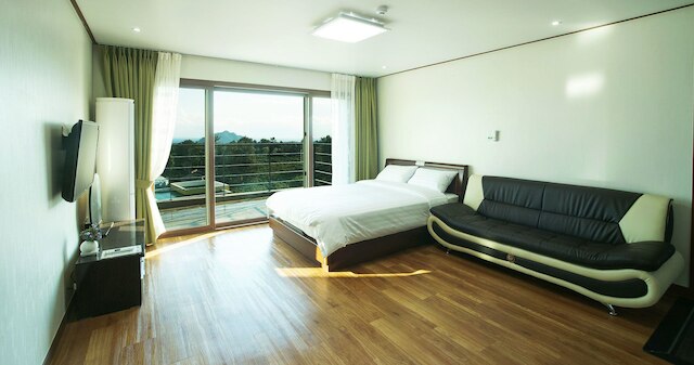 オアシス ペンション