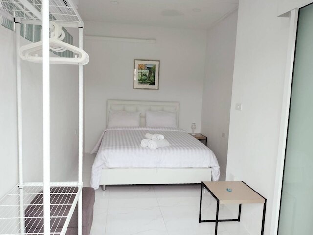 ヴィラ ラジャプルック エンタイア 3 ヴィラズ 7 ベッドルームズ ニア エアポート