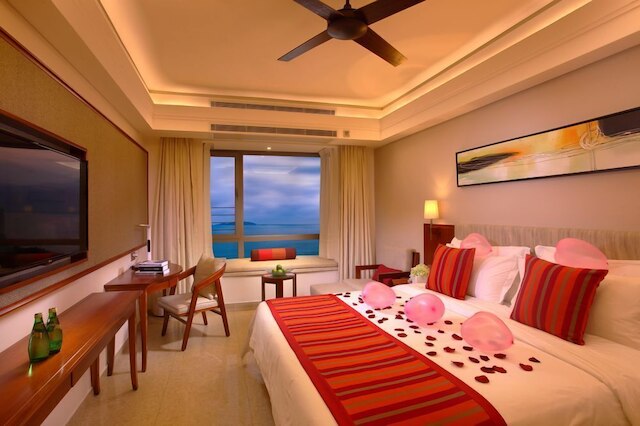 三亜シーキューブ ホリデイ ホテル (三亚海立方度假酒店)