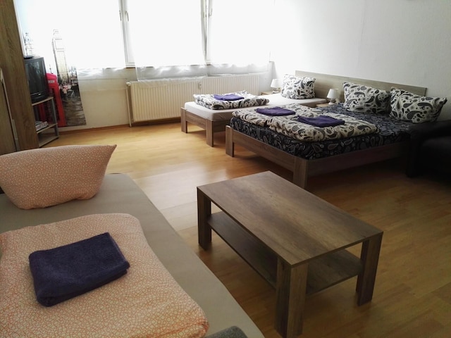 ビッグ アパートメンツ