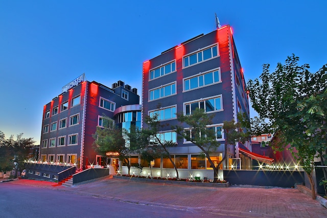 ザ ヘラ プレミアム ホテルズ