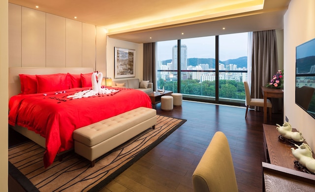 三亜シゥアン ダー インターナショナル ホテル (三亚双大国际酒店)