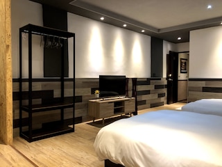 ファースト プレイス B&B 花蓮 レイルウェイ ステーション (菲斯佩旅居 - (花蓮火車站民宿))