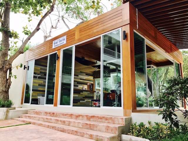 シーリー リゾート コ ラン