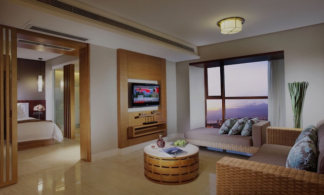 三亜フェニックス ウォーターサイド グロリア リゾート (三亚凤凰水城凯莱度假酒店)