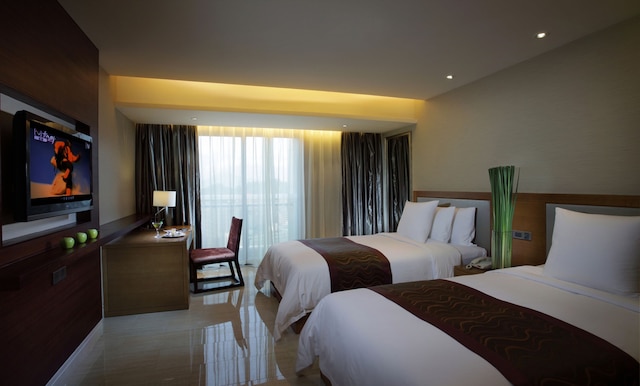 三亜フェニックス ウォーターサイド グロリア リゾート (三亚凤凰水城凯莱度假酒店)