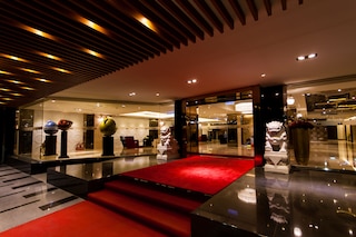 ホテル ヨシ 高雄 (佑煦行旅)