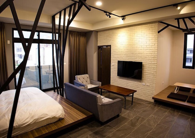 マンマン B アンド B (慢漫設計民宿本館)