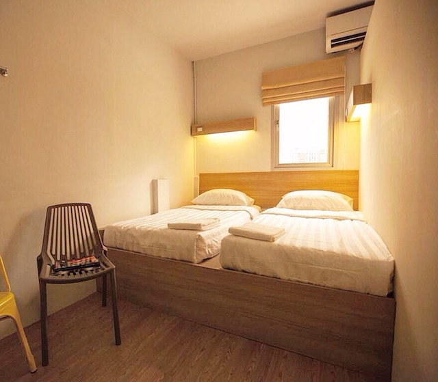 マイクロ ホステル