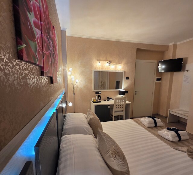 アルビス ルームズ ゲスト ハウス