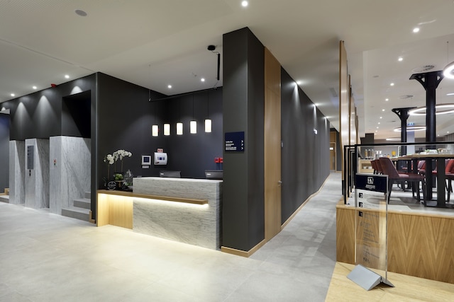 ユーロスターズ ポルト セントロ