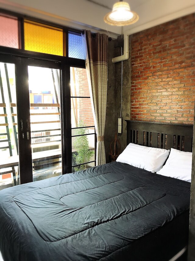 ランナ ホステル