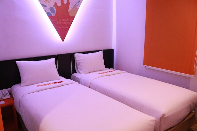 フロント ワン イン スマラン