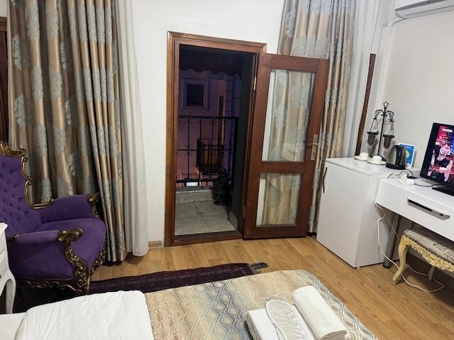 ロザリー パレス ホテル