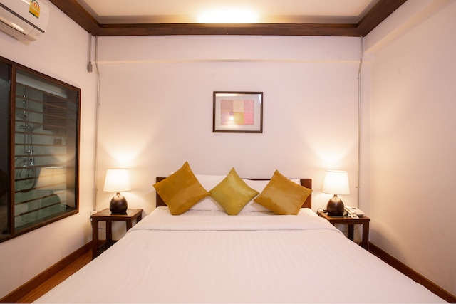 ナイトバザール イン ホテル