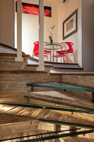 ザ ライト プレイス フォーユー ローマ ナヴォーナ テラス ラグジュアリー ルームズ