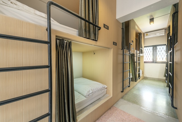 スロース ホステル