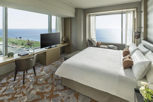 シャングリ・ラ コロンボ