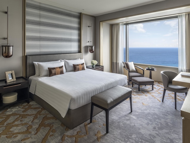 シャングリ・ラ コロンボ