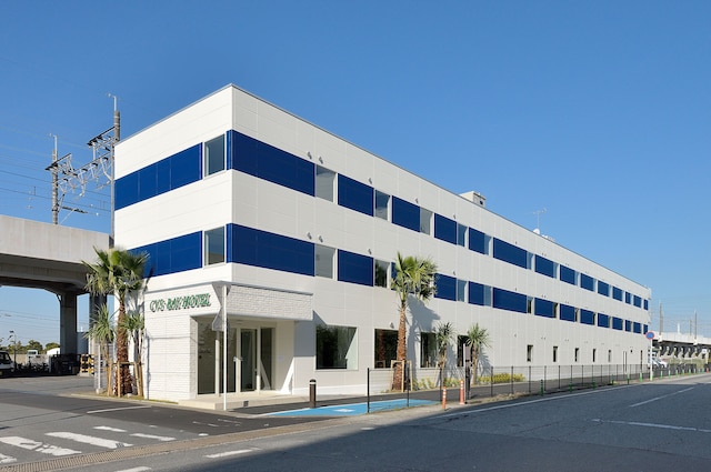 CVS・BAY HOTEL 新館