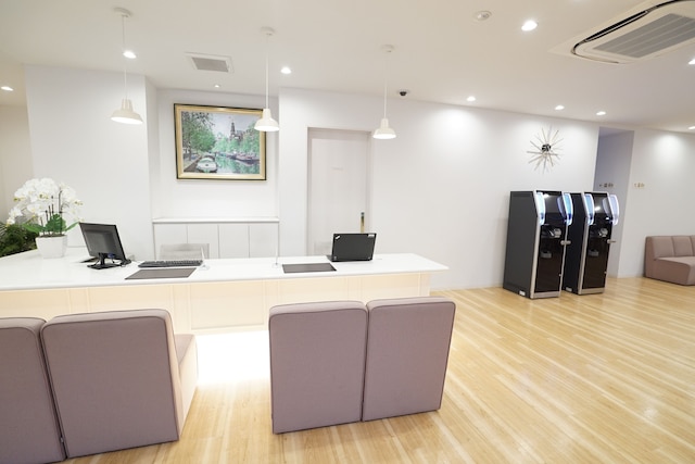 CVS・BAY HOTEL 新館