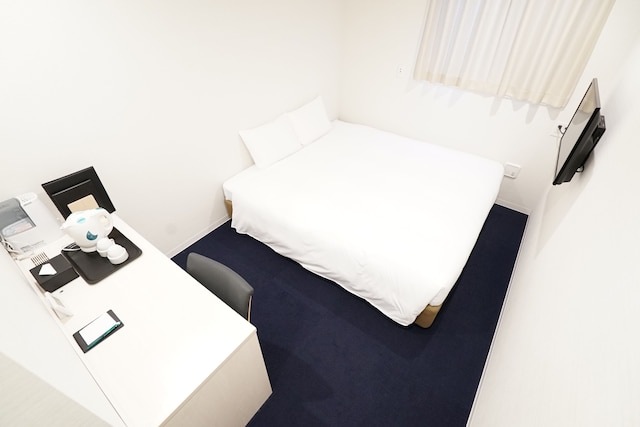 CVS・BAY HOTEL 新館