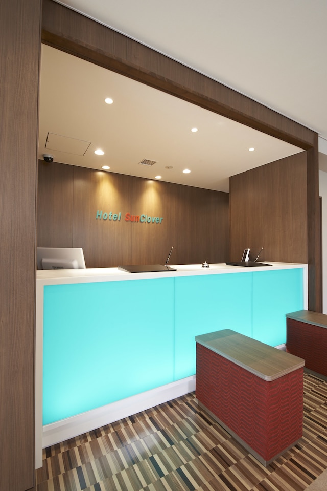 ホテルサンクローバー越谷駅前