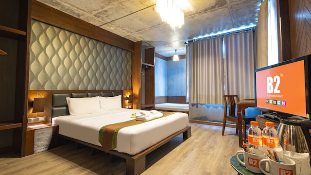 B2 ニマン プレミア ホテル