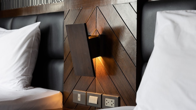 B2 ニマン プレミア ホテル