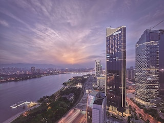 ヒルトン福州 (福州三迪希尔顿酒店)