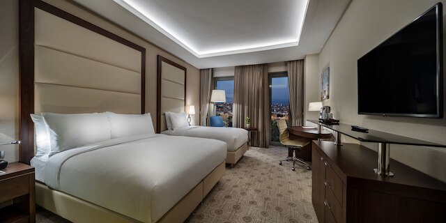 ダブルツリー バイ ヒルトン イスタンブール トプカピ