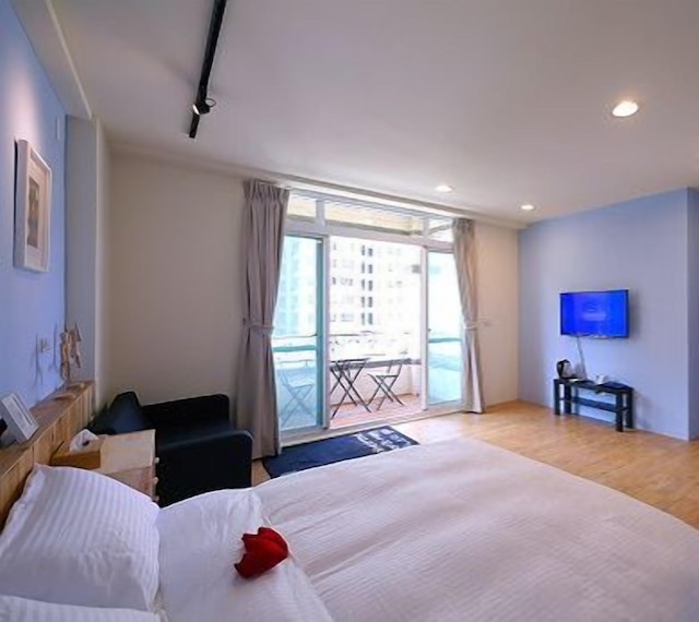 ヨーホー 16 ハウス (悠活農十六民宿)