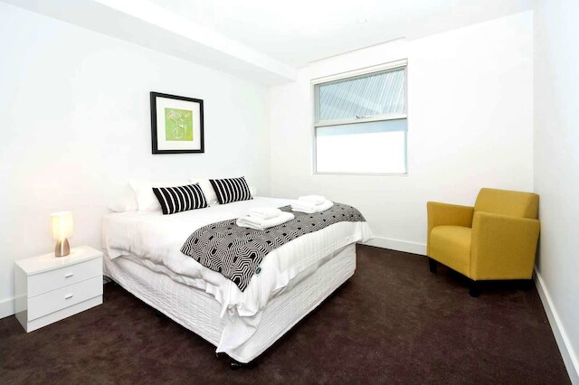 ブロードウェイ イン エルウッド オン ザ カナル