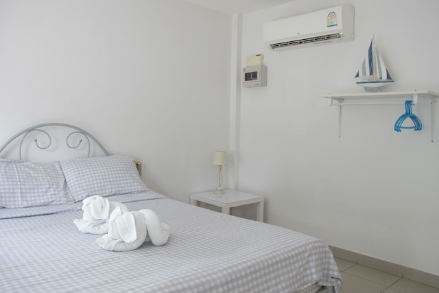 チャーリーズ バンガロー