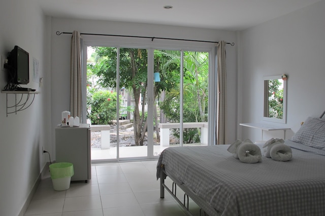 チャーリーズ バンガロー